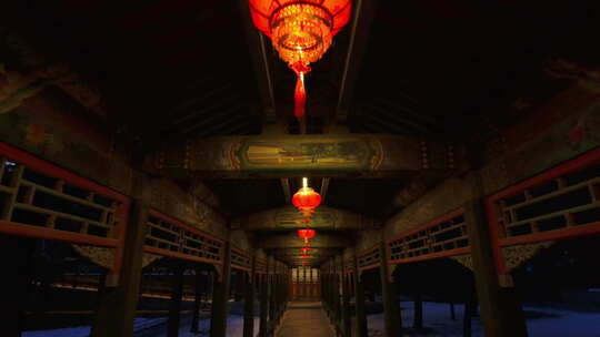 颐和园长廊夜景红灯笼亮灯