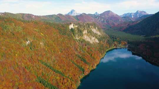 美丽的奥地利秋湖视频素材模板下载