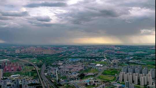 雨天城市 移动的雨幕 高铁延时摄影车流阴雨