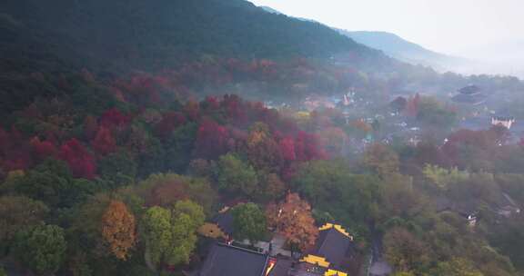 杭州西湖景区飞来峰景区永福寺秋色