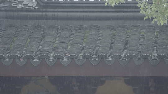 古建筑屋檐下雨 意境水滴 唯美屋檐雨滴