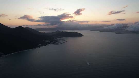 4K航拍深圳大鹏海岸线碧海蓝天