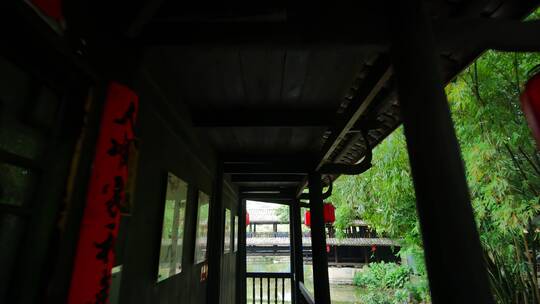 广西少数民族村寨老房子和风雨桥