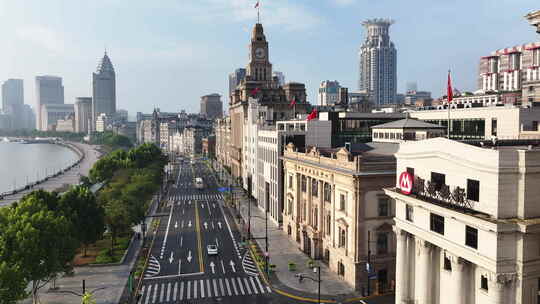 上海外滩建筑与街道景观