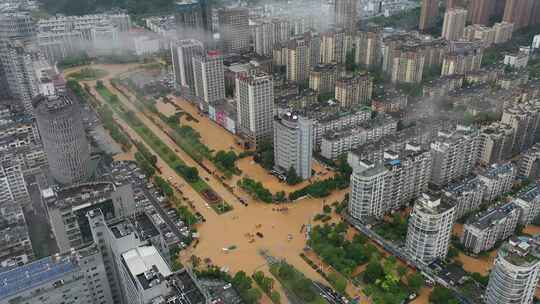 2024年6月下旬黄山市暴雨后洪水来袭