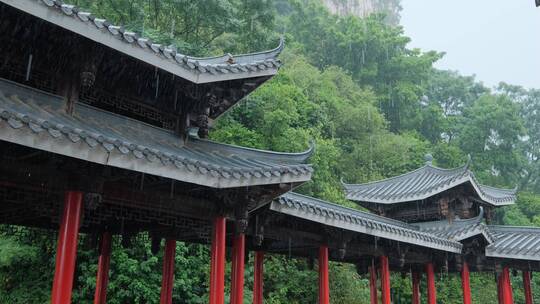 柳州文庙中式庭院古建筑雨景雨季大雨暴雨