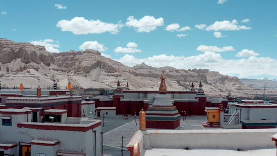 西藏阿里札达县城土林景观托林寺视频素材模板下载
