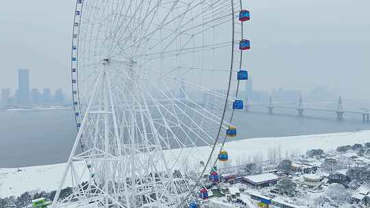 南昌摩天轮雪景24