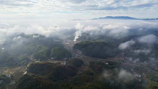 航拍乡村早晨云海平流雾