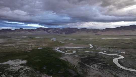 西藏阿里地区噶尔藏布江航拍