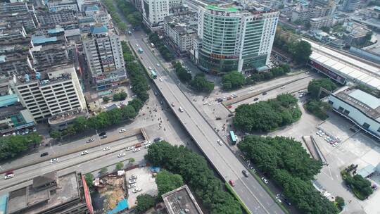 桂林上海路交通