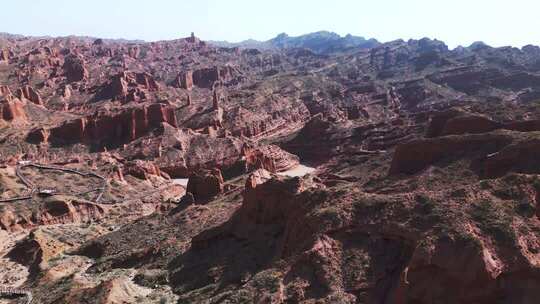 新疆喀什戈壁丹霞地貌峡谷航拍