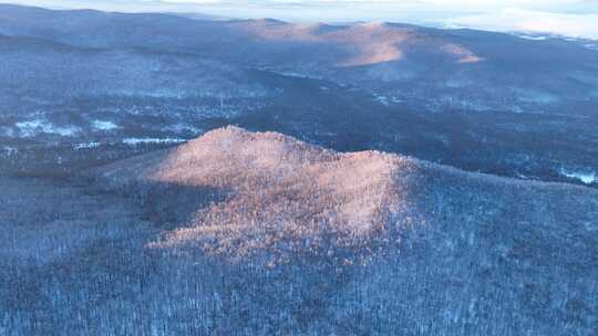 大兴安岭冬季银色林海雪原