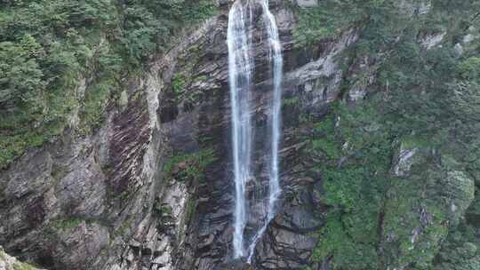 山水航拍庐山瀑布三叠泉高山流水山自然风景