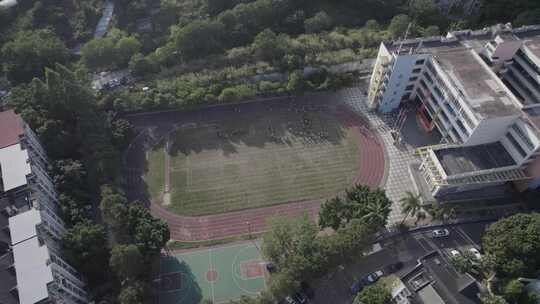 学校学生小学操场航拍俯拍镜头学校足球场