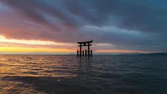 日本鸟居神社大海海洋日落日出晚霞朝霞宁静