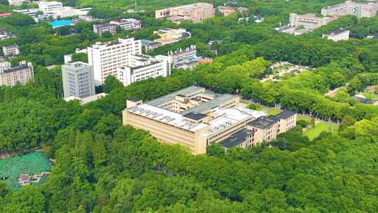 湖北武汉洪山区珞瑜路华中科技大学航拍校园