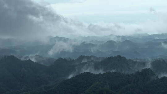 云雾青山