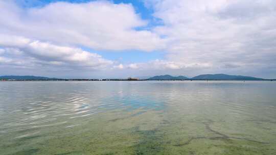 海南陵水早晨海上