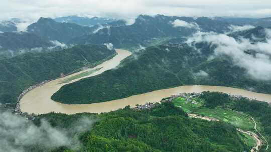 航拍祖国大好河山贵州山川森林河流自然风光