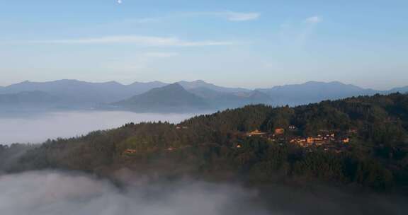 江南高山古村云海云雾航拍丽水松阳画家村