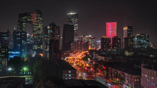 北京市中心街道车流夜景