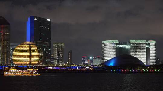 杭州钱江新城城市阳台夜景