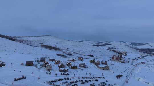 延时航拍 雪谷欧式别墅区雪景