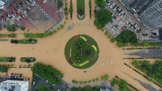 2024年6月下旬黄山市暴雨后洪水来袭