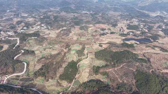 航拍山村梯田田园风光