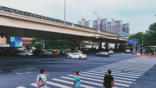 沪闵路高架