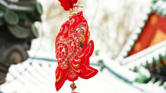 北京冬季下雪天烧香祈福庙宇风光