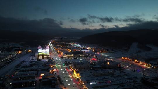 冬天阿尔山城区夜景