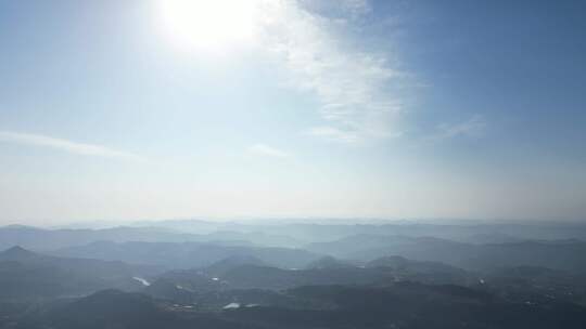 山川云雾千里江山