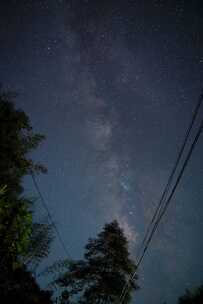 千岛湖夏季夜景银河星空竖屏素材