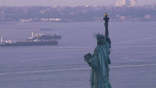 航拍纽约自由女神像视频素材模板下载