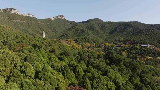 秋天的灵岩寺