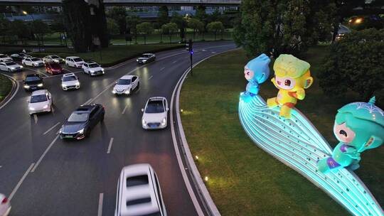 路边杭州2022年19届亚运会吉祥物视频素材模板下载