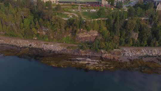 无人机揭示了加拿大魁北克省夏洛瓦省费尔蒙
