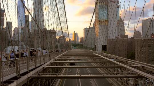 布鲁克林大桥上曼哈顿的日落