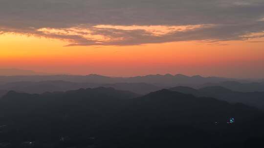 日落夕阳山川天空红彤彤航拍