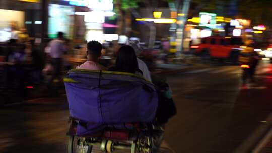 成都街头三轮车 夜生活 街景 街道 人文