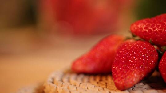 草莓水果夏季维生素