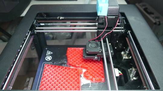 使用现代3D打印机进行最新技术打印视频素材模板下载