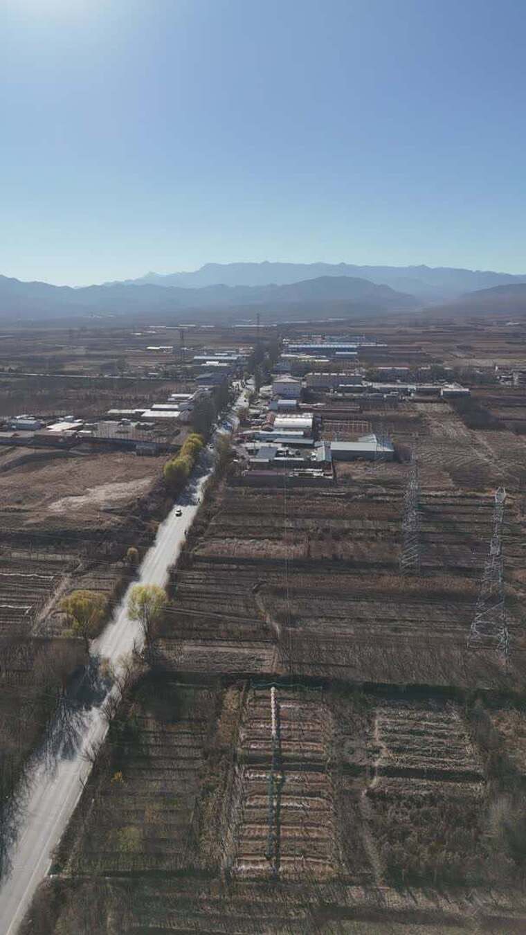 乡村田野公路航拍素材