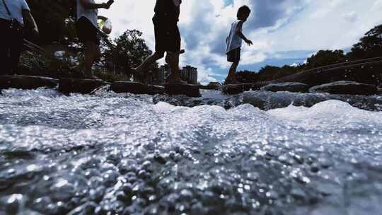 自然水流动