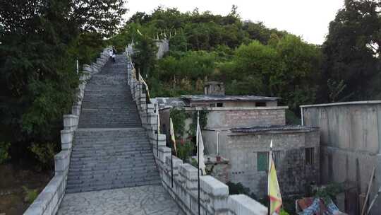 航拍贵州青岩古镇城墙大气人文景观
