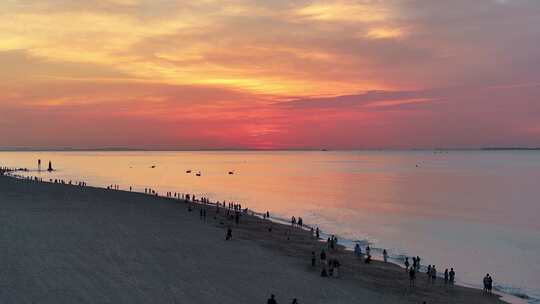 海边沙滩日出朝霞