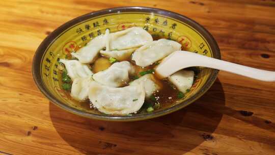 水饺饺子面食美食包饺子煮水饺手工饺子