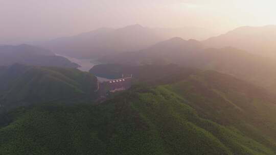 安徽宣城皖南318青龙湾水库航拍4K大气风景